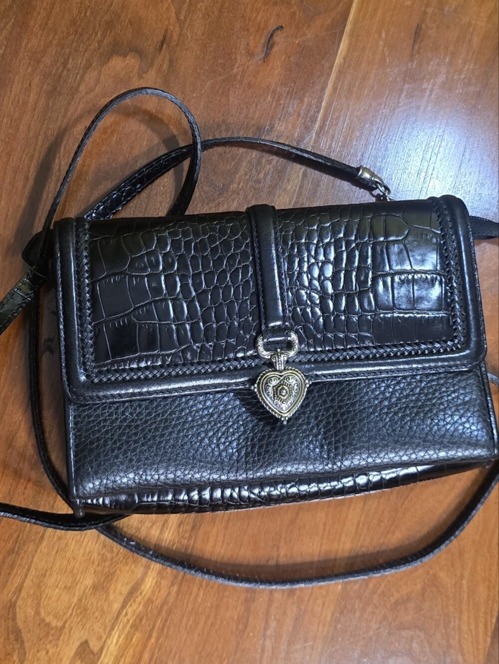 Brighton Crossbody Wallet Croc Embossed Black Leather Organizer